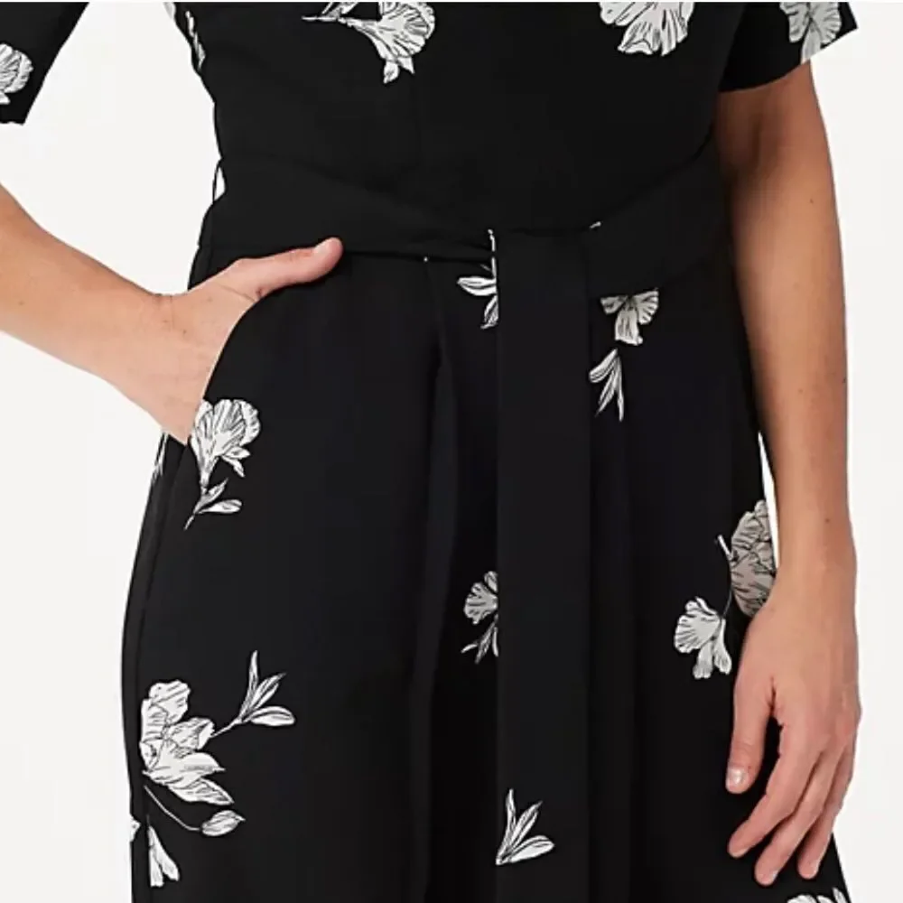 Vince Camuto Elbow-Sleeve Flower Printed Jumpsuit